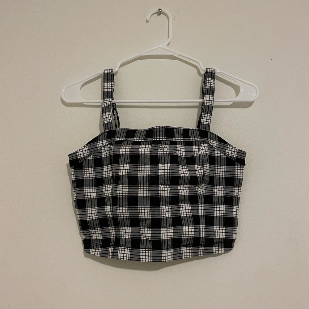 NWT Small Hollister Black & White Plaid Crop Top